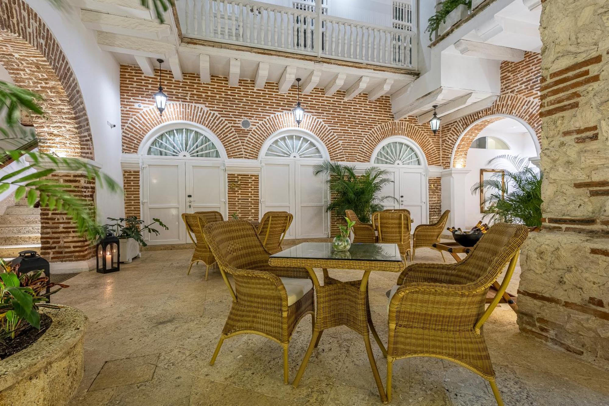 Casa Cochera Del Gobernador