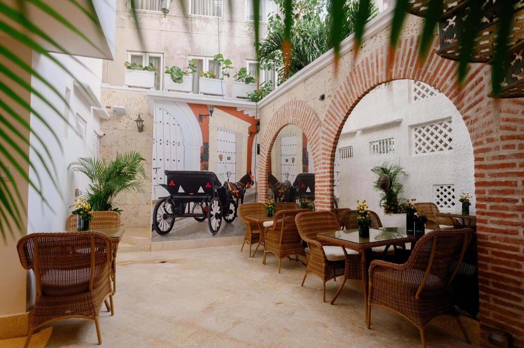 Casa Cochera Del Gobernador Hotel